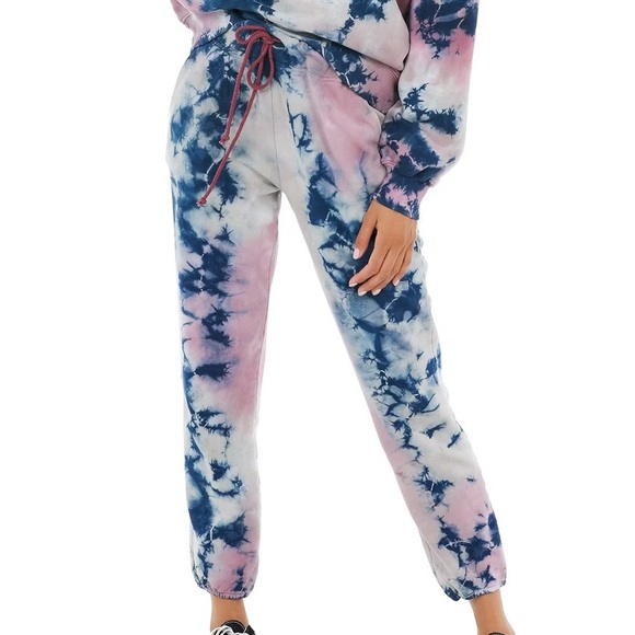 Daydreamer Pants - NWT DAYDREAMER Rouge Storm Tie-Dye Jogger in Rouge Storm Size Small